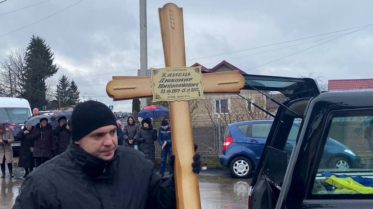 Городенківщина зустріла загиблого Героя Любомира Хамця 3