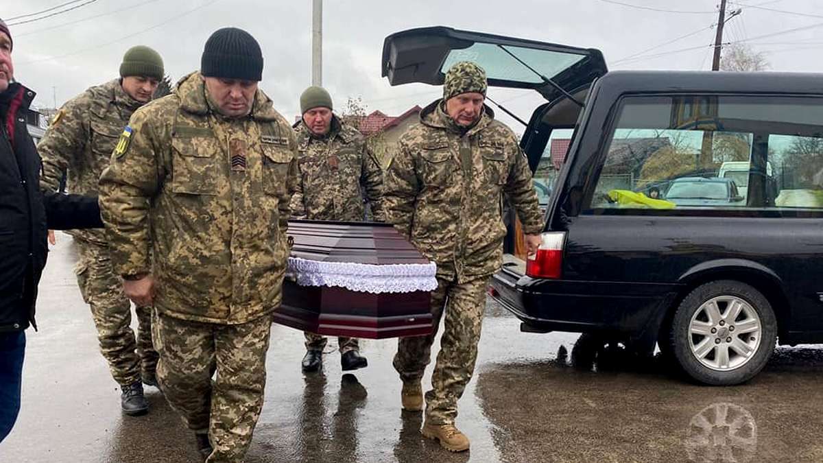 Городенківщина зустріла загиблого Героя Любомира Хамця 2