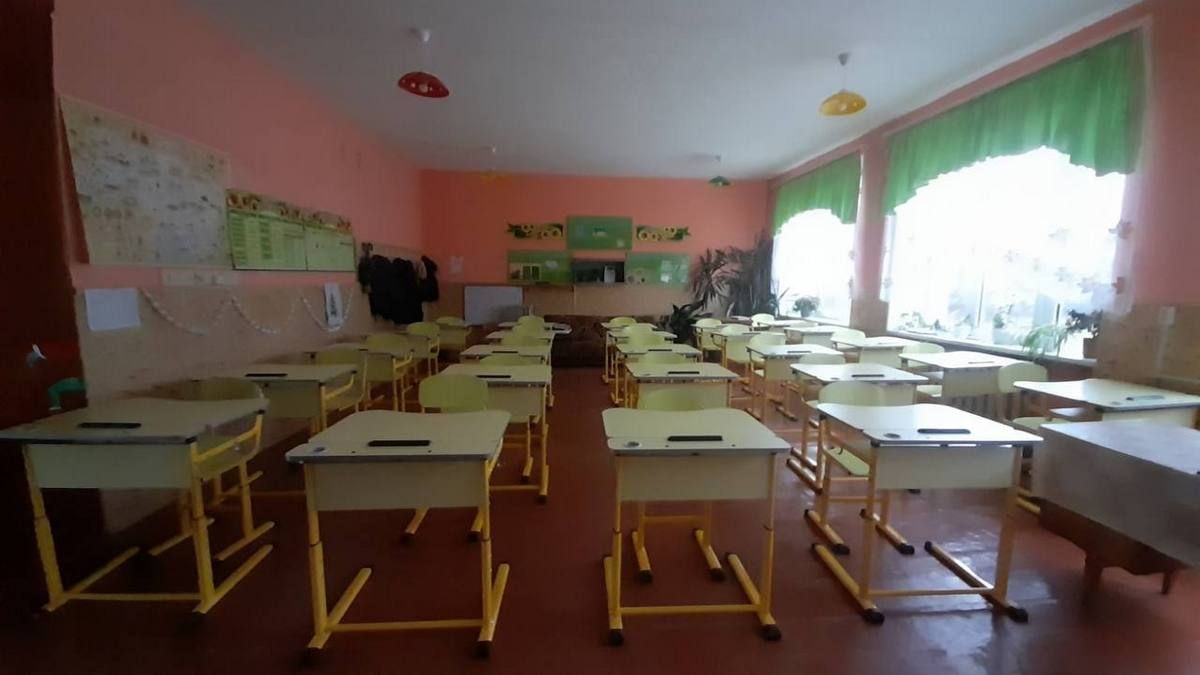 Нові парти з'явилися у Ворохтянському ліцеї 1