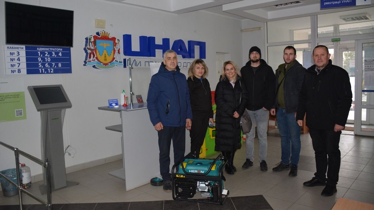 Надвірна отримала потужну допомогу: генератори, ковдри, павербанки 1