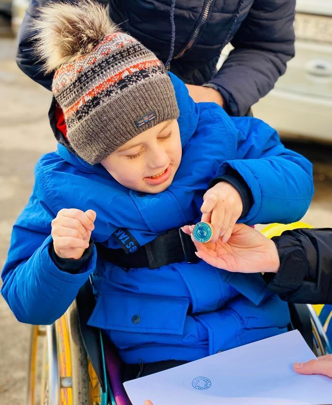 Прикарпатські поліцейські здійснили мрію хлопчика з обмеженими можливостями 2