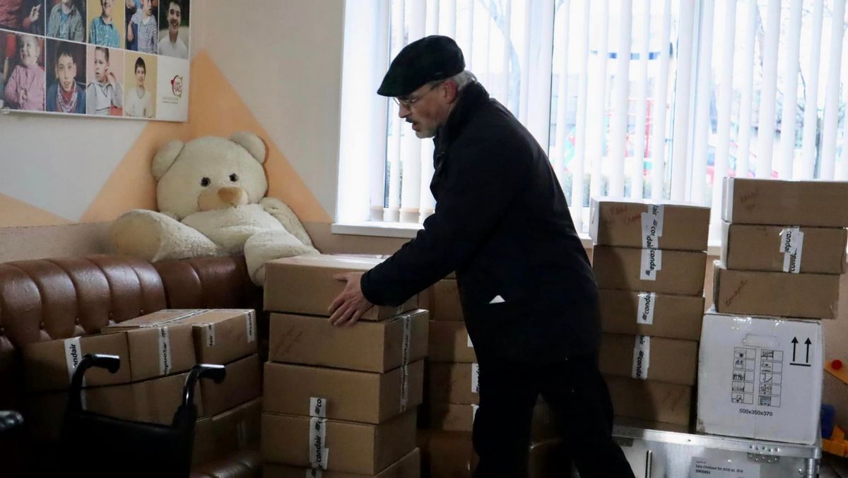 Два соціальні заклади Коломиї отримали генератори та гуманітарну допомогу 3