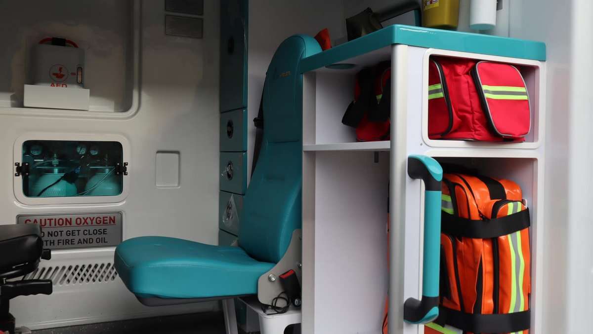 Новий реанімобіль для Коломийської ЦРЛ. 1