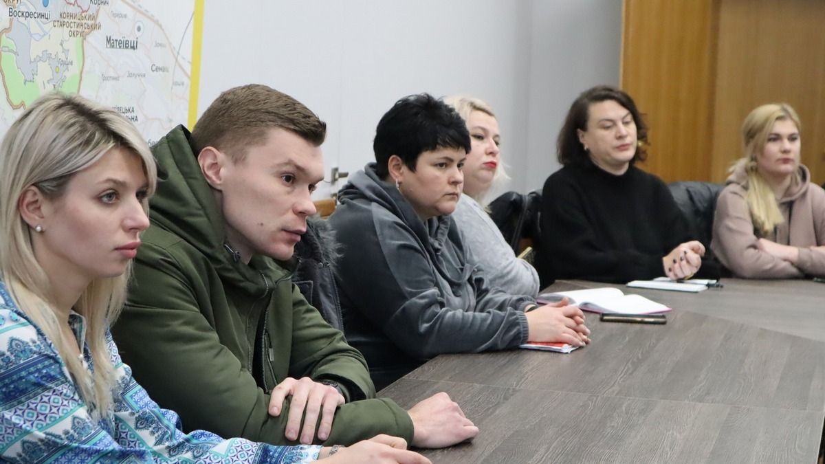 Влада Коломиї пропонує підприємцям облаштувати місця, де можна зарядити телефон в разі блекауту 1