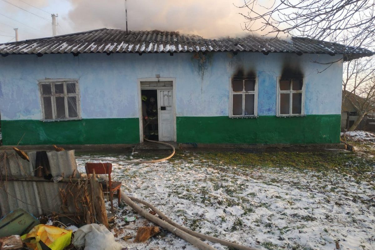 Два житлові будинки загорілись на Городенківщині 3