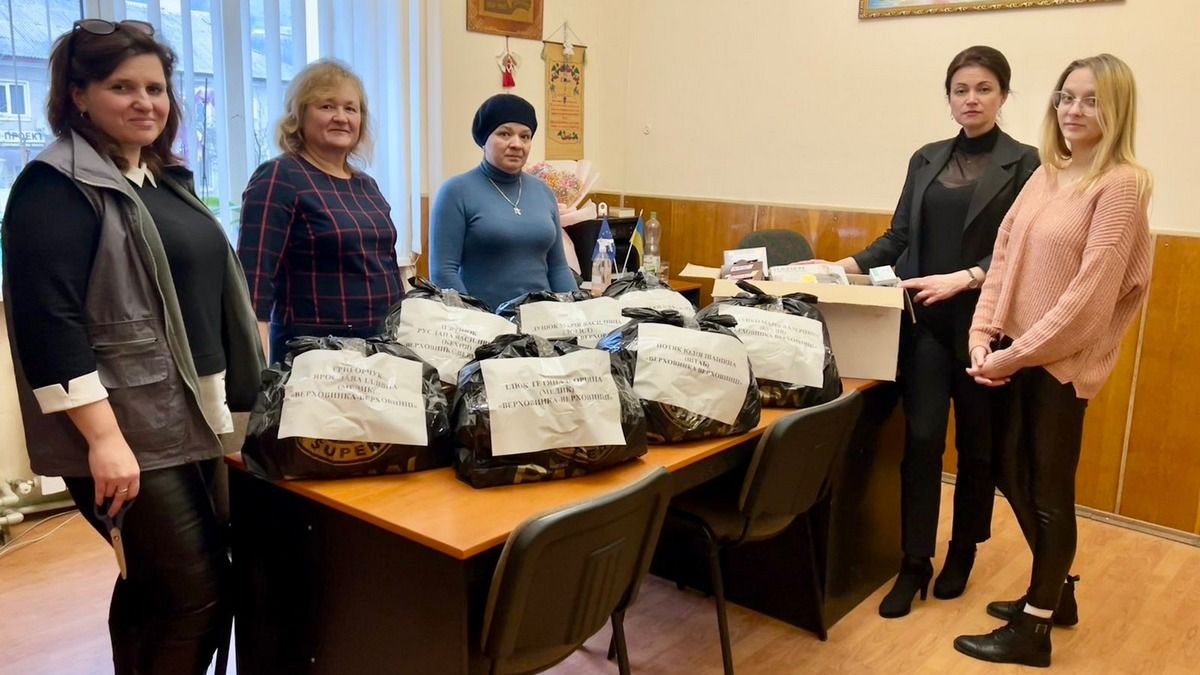 Для захисниць з Верховинщини започаткували проєкт "Посилка з рідного дому" 2