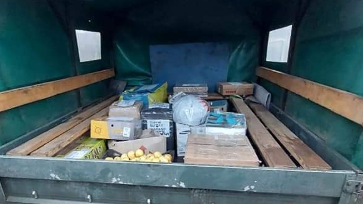 Отинійська ТГ відправила військовим на фронт автівку 2