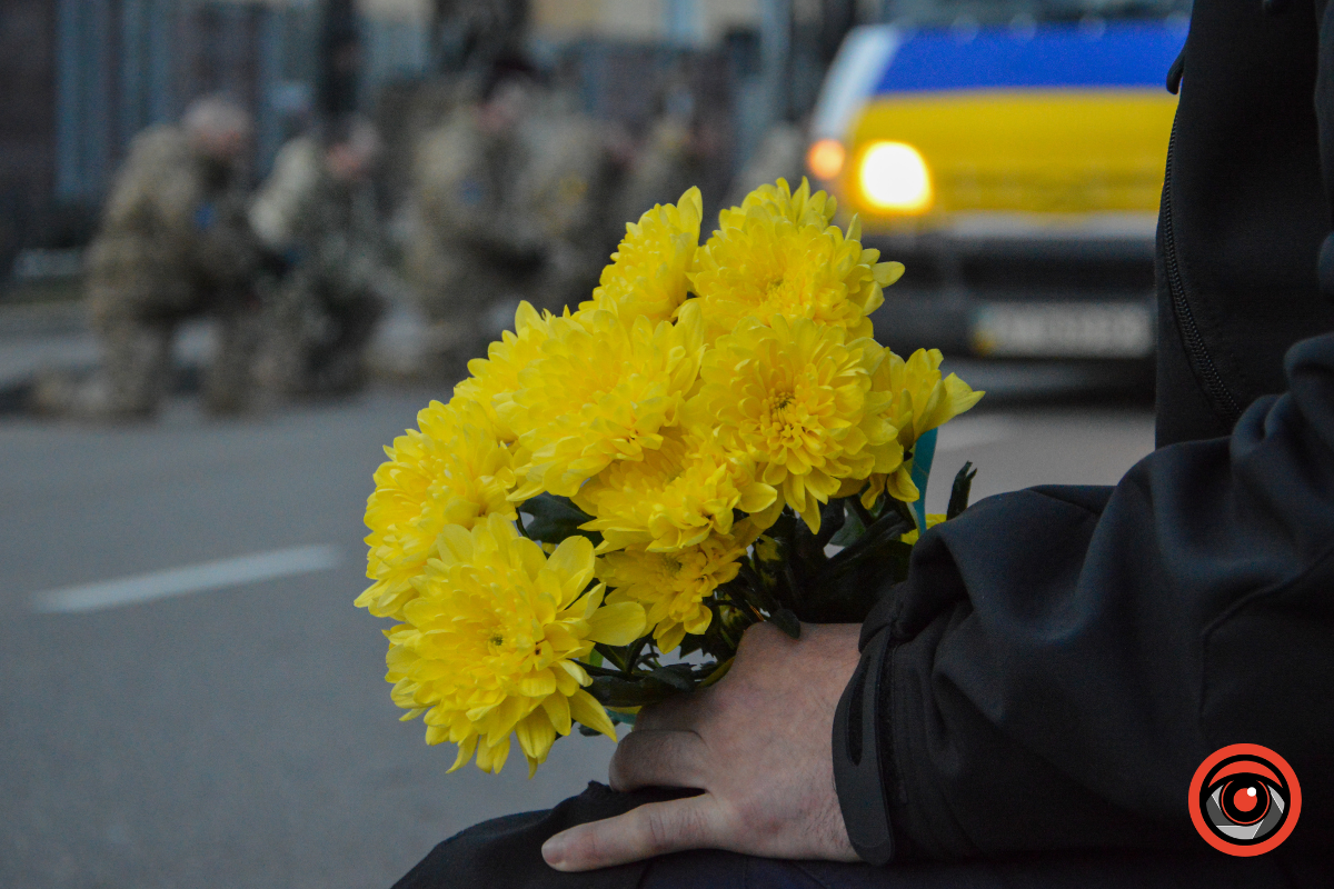 Коломия попрощалася з загиблим Героєм Володимиром Лободюком 3