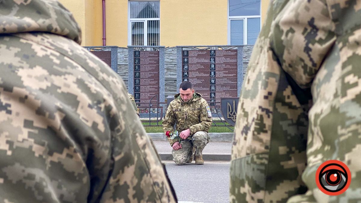 Коломия та Коршів прощатимуться з полеглим воїном Володимиром Лободюком