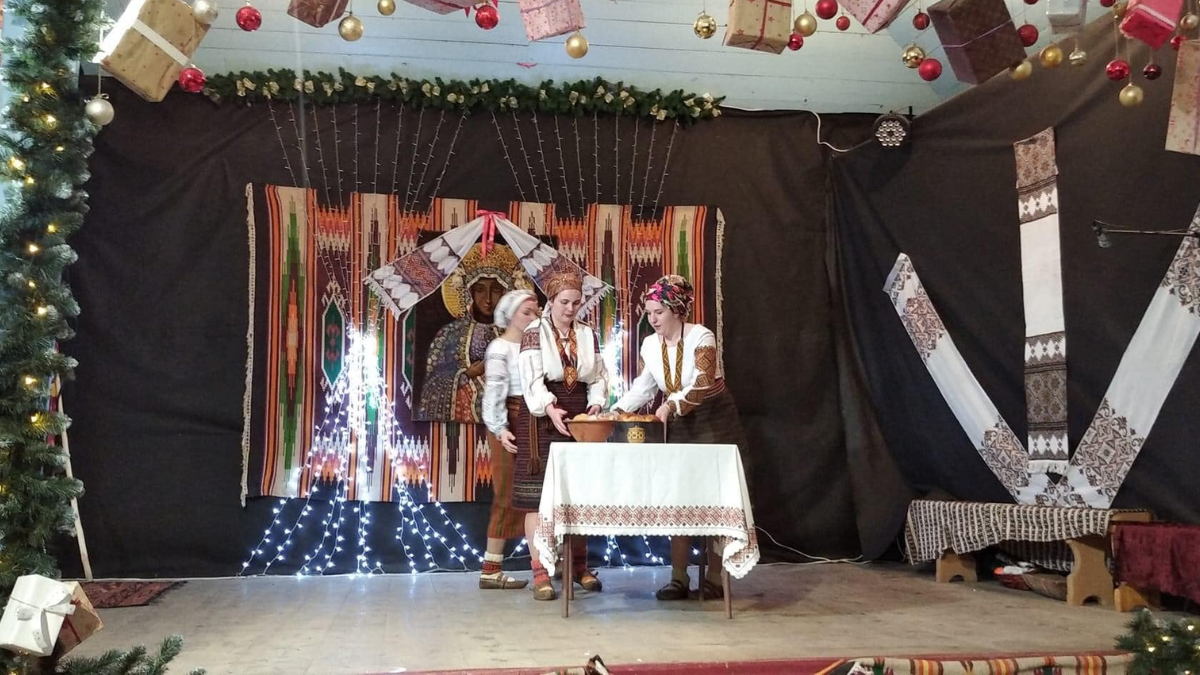 10 000 грн для ЗСУ зібрали в резиденції Святого Миколая у Грушеві 1