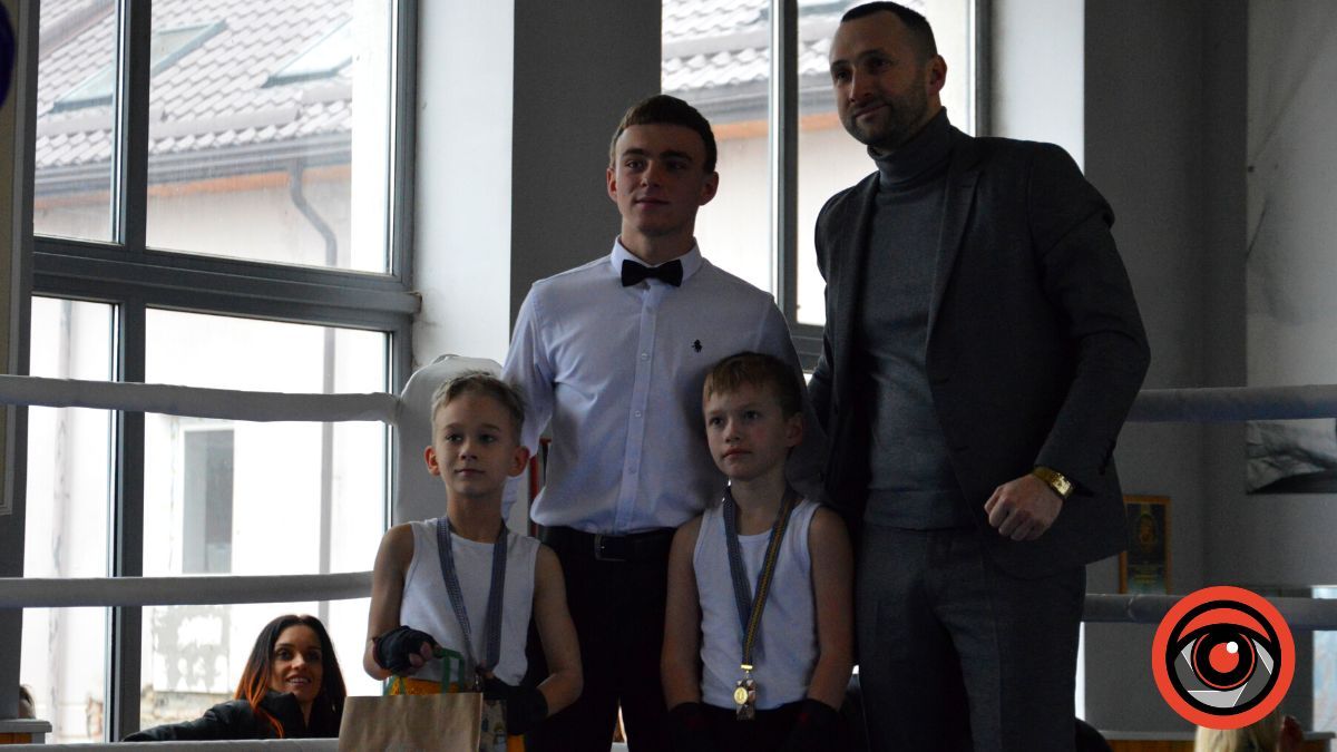 У Коломиї провели дитячий турнір з боксу "Сила України - українські козаки!" 15