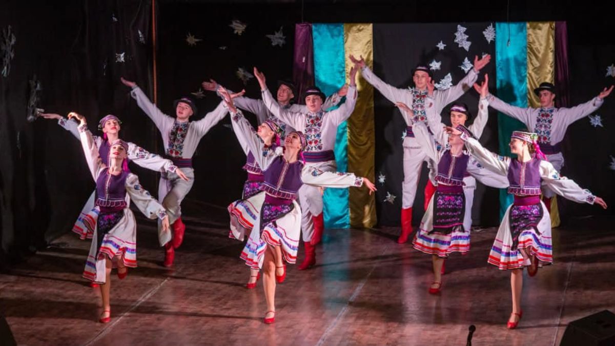 У Соколі відбувся хореографічний проєкт "Танець єднає Різдво" 1