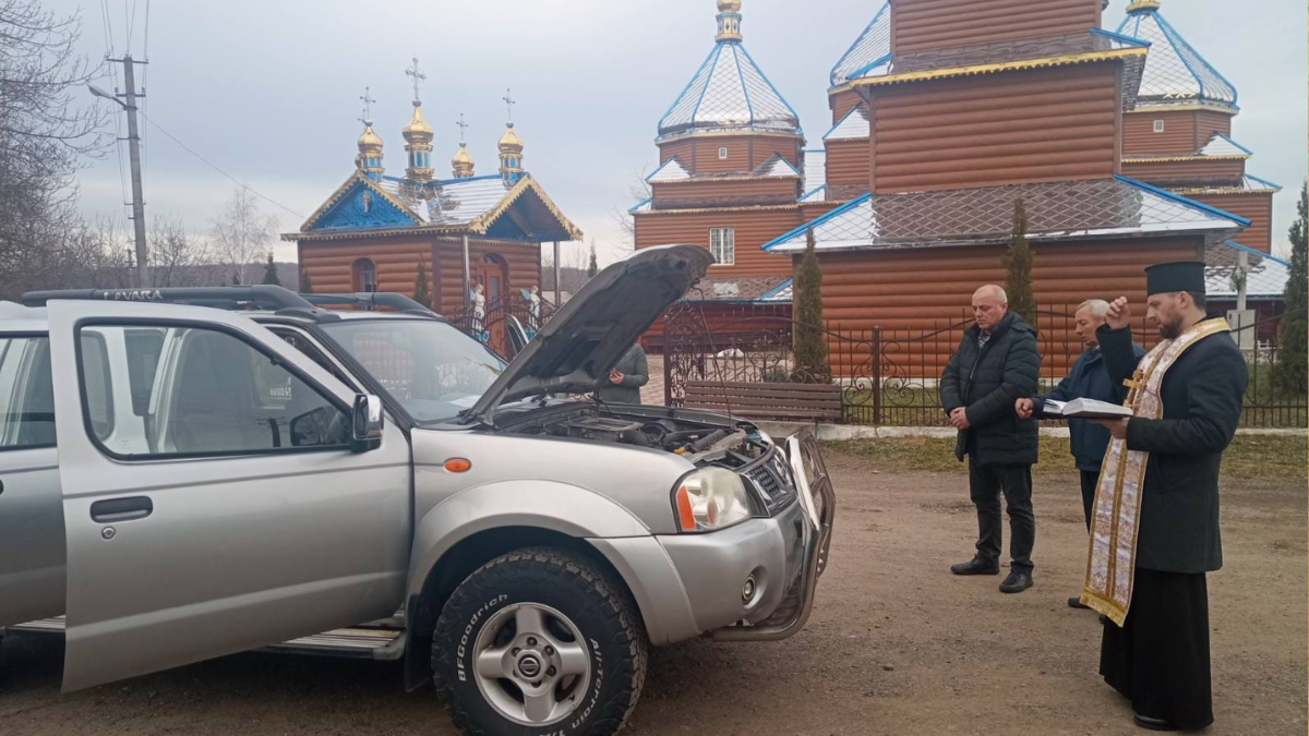 Гвіздецька ТГ передала ще одну автівку на передову 2