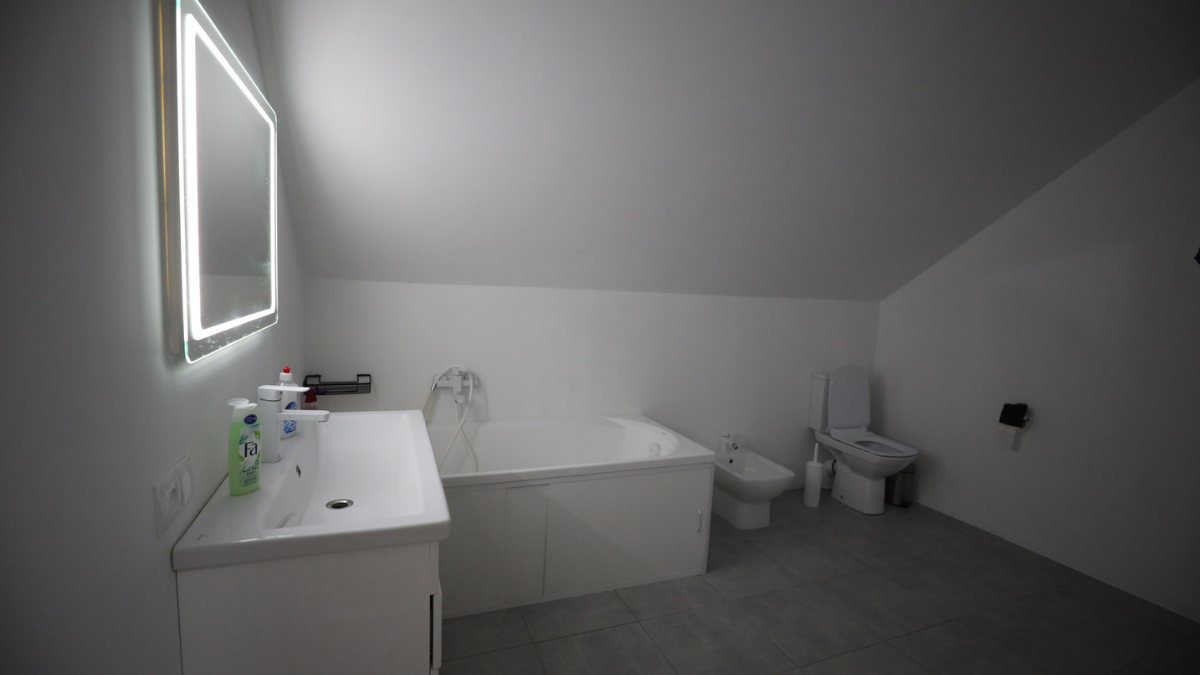 На Прикарпатті відкрили шелтер для жінок, котрі постраждали від домашнього насильства 4