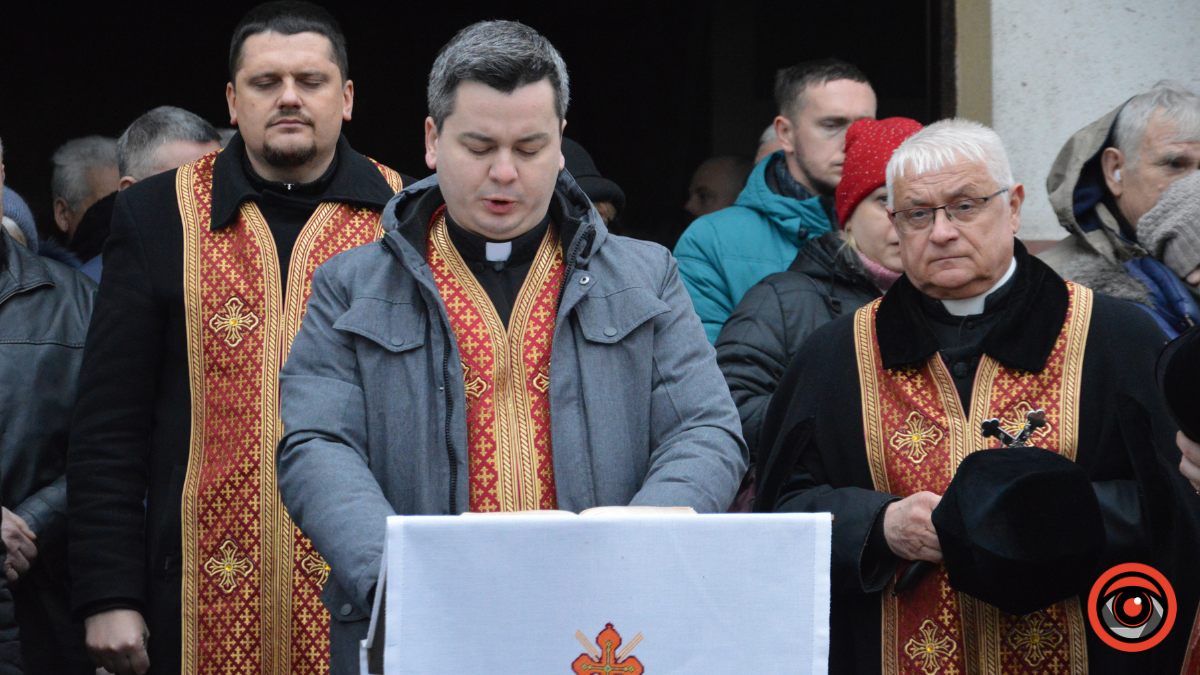 Коломия провела в останню путь Героя Сергія Нікандрова 5