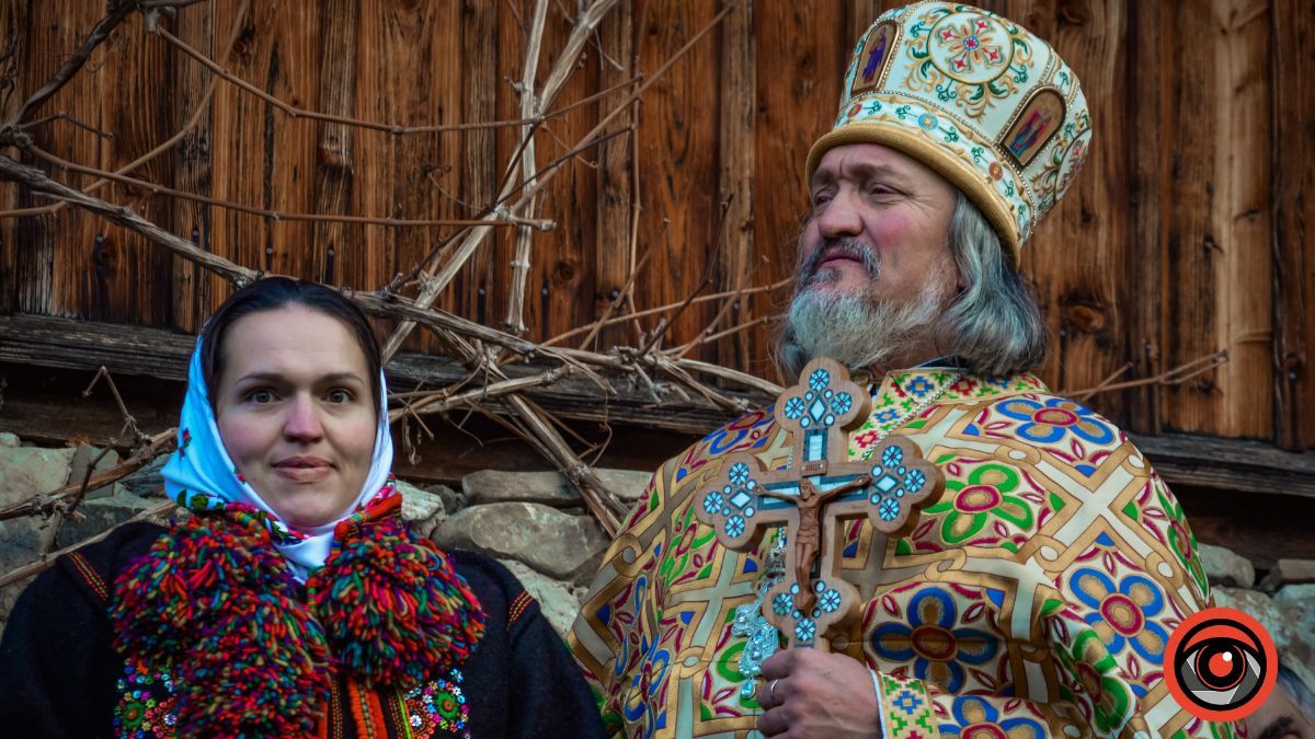 Наймасовіша коляда у Криворівні вперше відбулася 25 грудня | Відео та фото 1