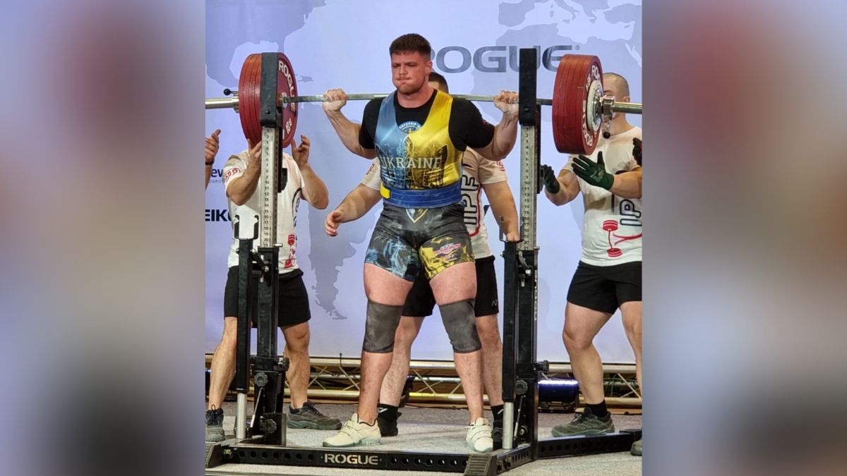 Коломиянин виборив 1 місце на Чемпіонаті Європи з класичного пауерліфтингу