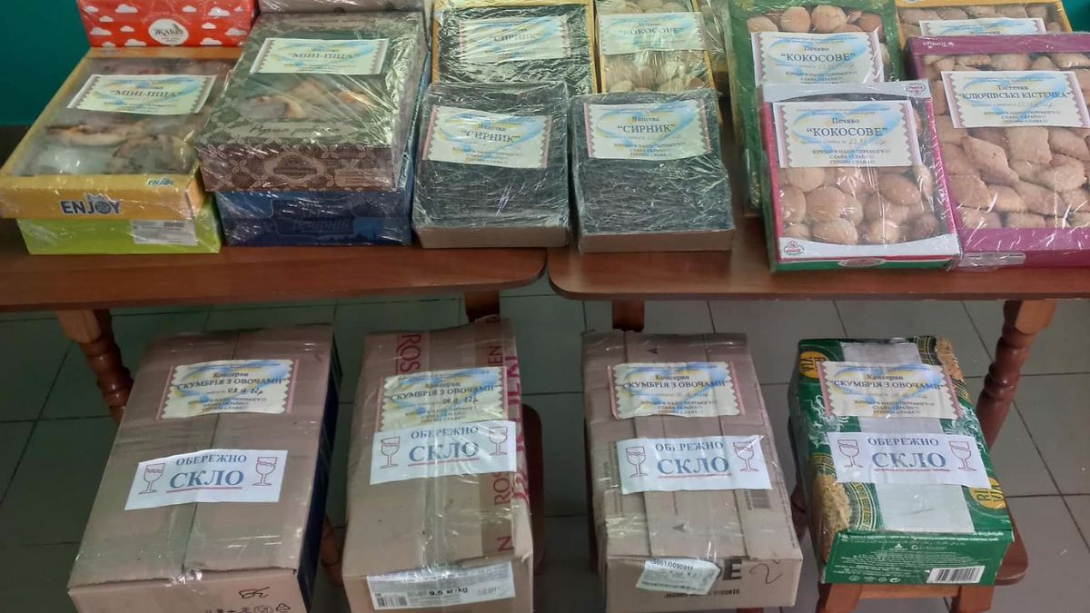 До військових на фронт відправилися смаколики з Коломийщини