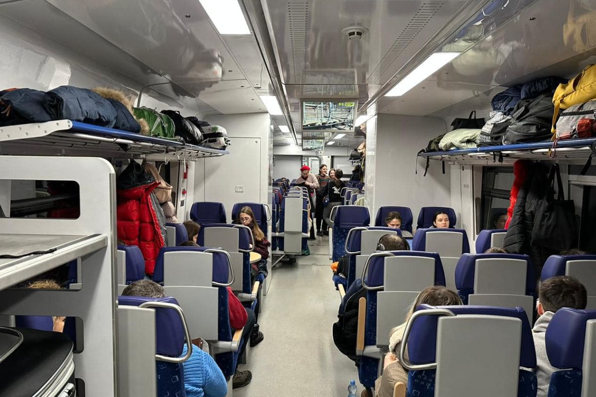 Буковельський експрес вирушив у перший рейс 1