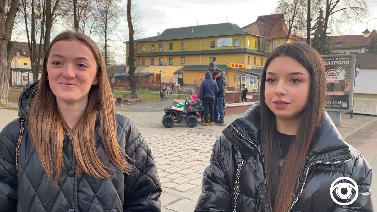 Чи загадують коломияни бажання в новорічну ніч? Опитування