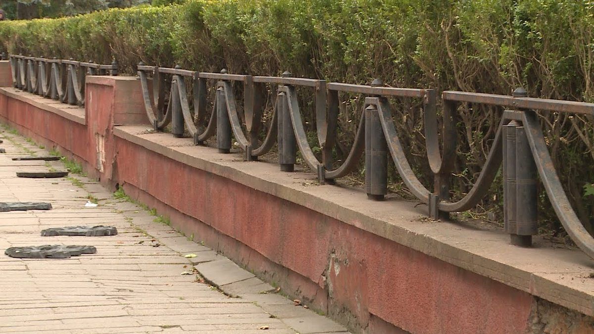 Історія руйнації: площа Коломиї, повна скорботи 7