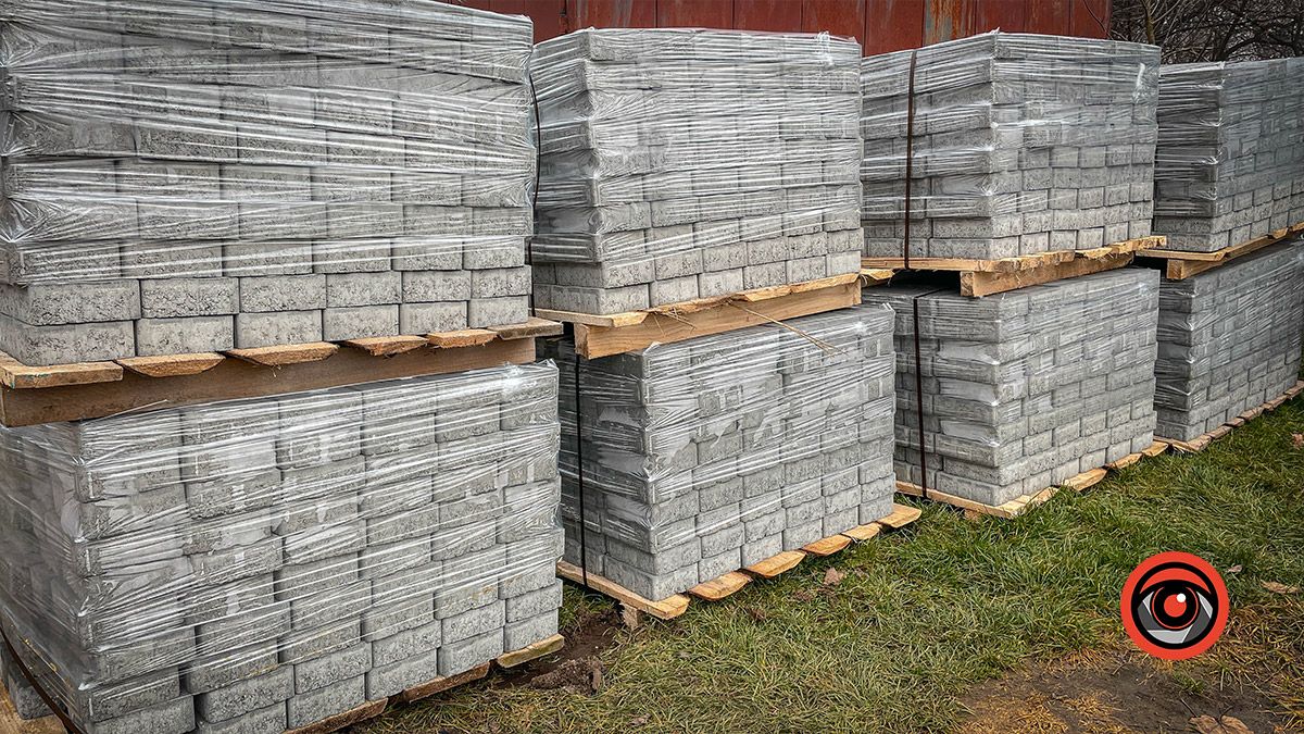 У мікрорайонні Мазепи в Коломиї ремонтують проїзди: скільки це коштує місту 2