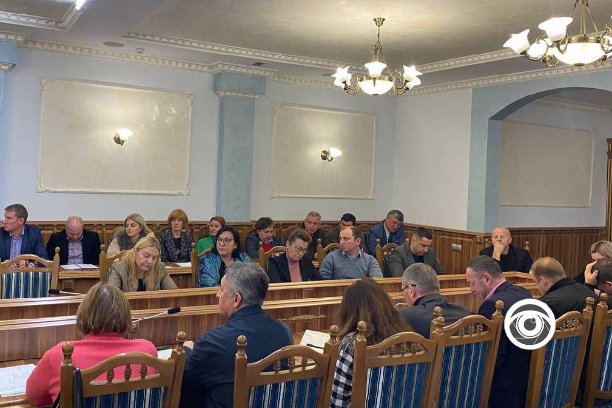 Замість солі - пісок: на Прикарпатті замінять суміш, якою посипатимуть дороги 1