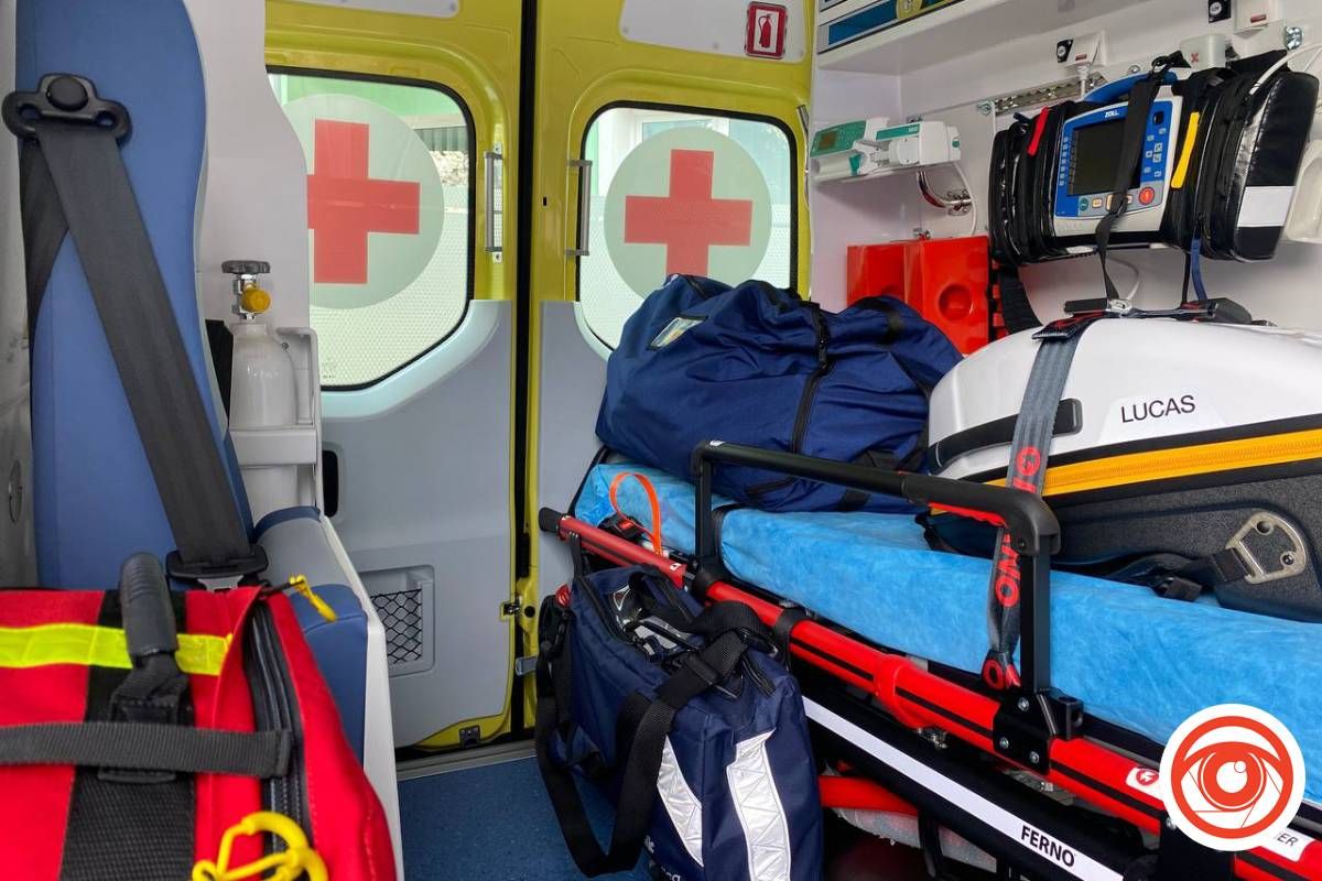 Автомобіль для екстреної медичної допомоги отримало Прикарпаття 4