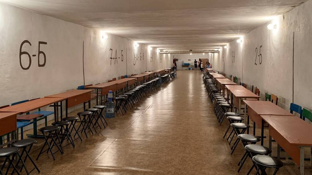 Загибель головного освітянина, гучні звільнення та скорочення: що відбувалось в освіті Коломиї у 2022 році 1