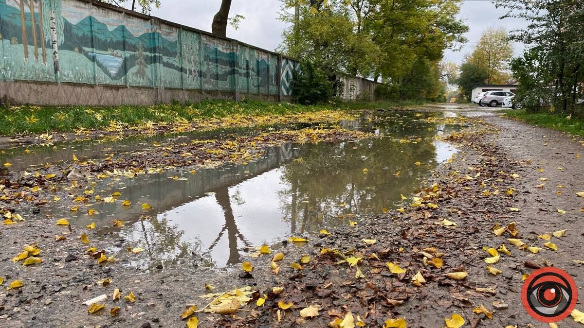 У мікрорайоні Крип'якевича заасфальтували дорогу 1