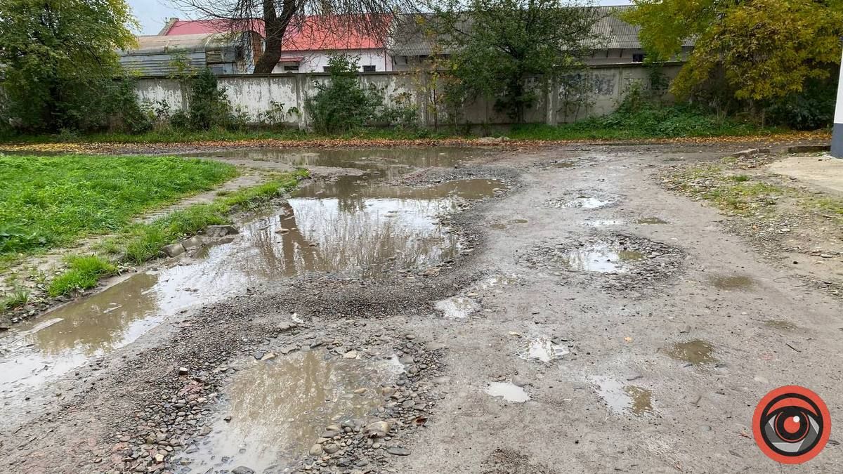 У мікрорайоні Крип'якевича заасфальтували дорогу 7