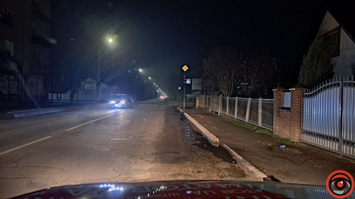 Ліхтарі світять, а світлофори - ні: на небезпечних перехрестях в Коломиї нема регулювання 1