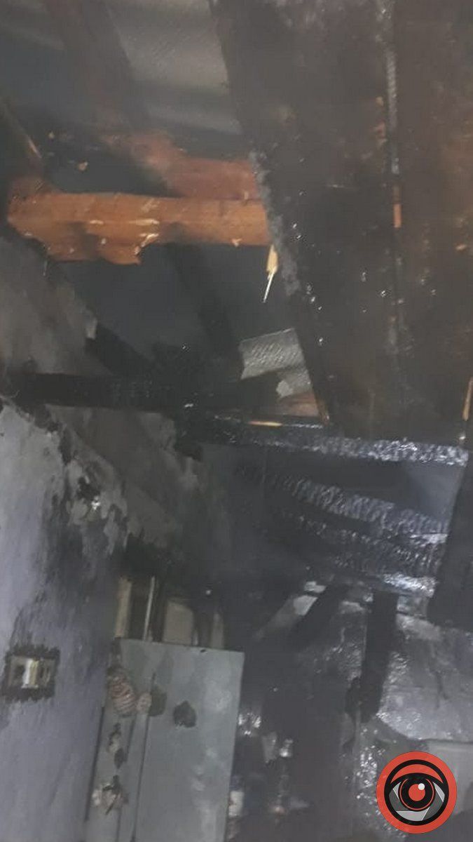 У селі на Городенківщині горіла житлова будівля 6