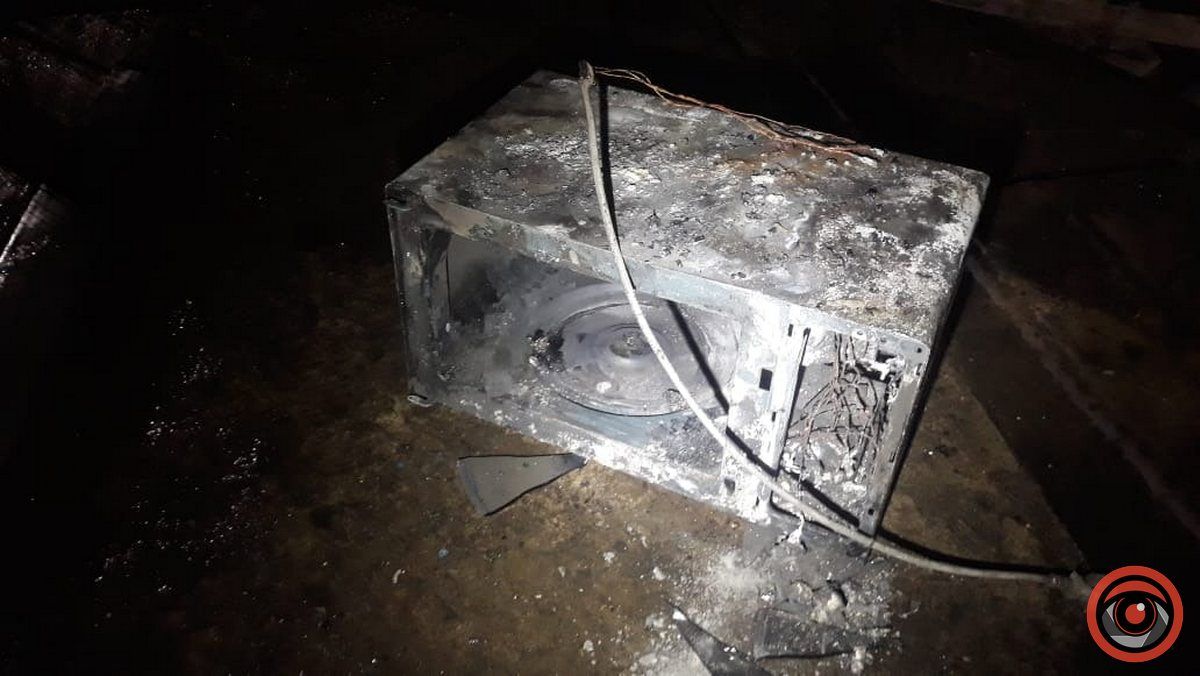 У селі на Городенківщині горіла житлова будівля 2