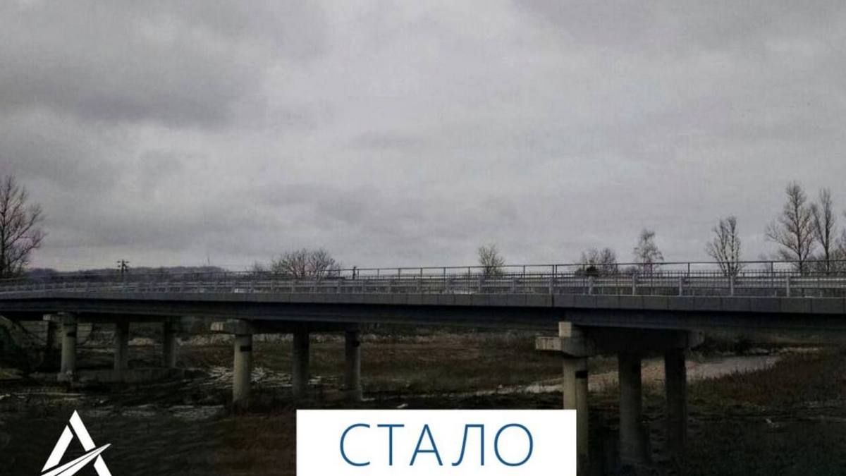 У с. Рожнів, що на Косівщині, завершують будівництво мосту