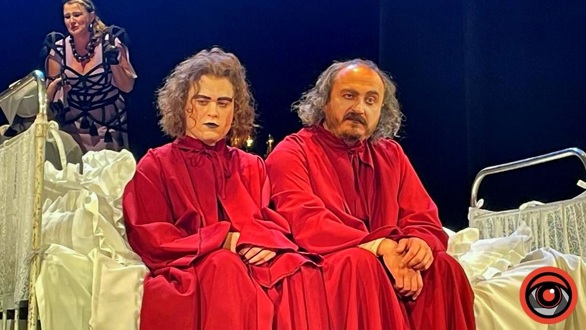 Нареготалися всмак: як коломийський театр давав прем'єру 4