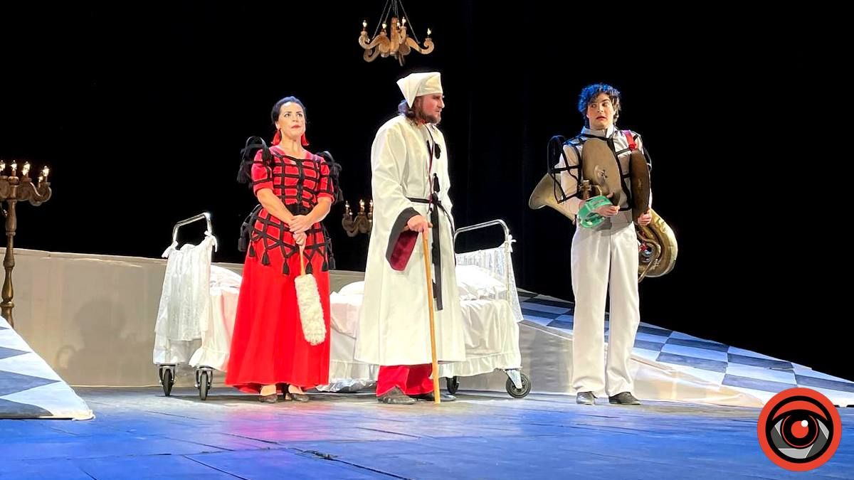 Нареготалися всмак: як коломийський театр давав прем'єру 10