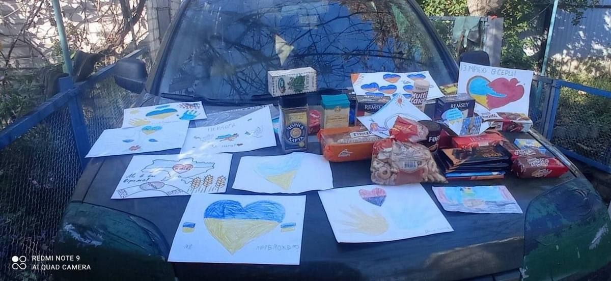 Колектив дитячого садка в Коломиї передав допомогу на передову 3