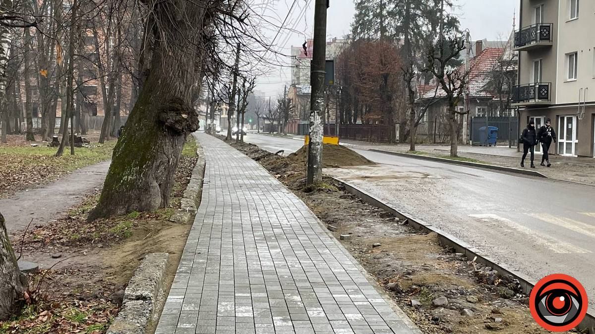 Частину тротуарів на вул. Чайковського в Коломиї відремонтували 3