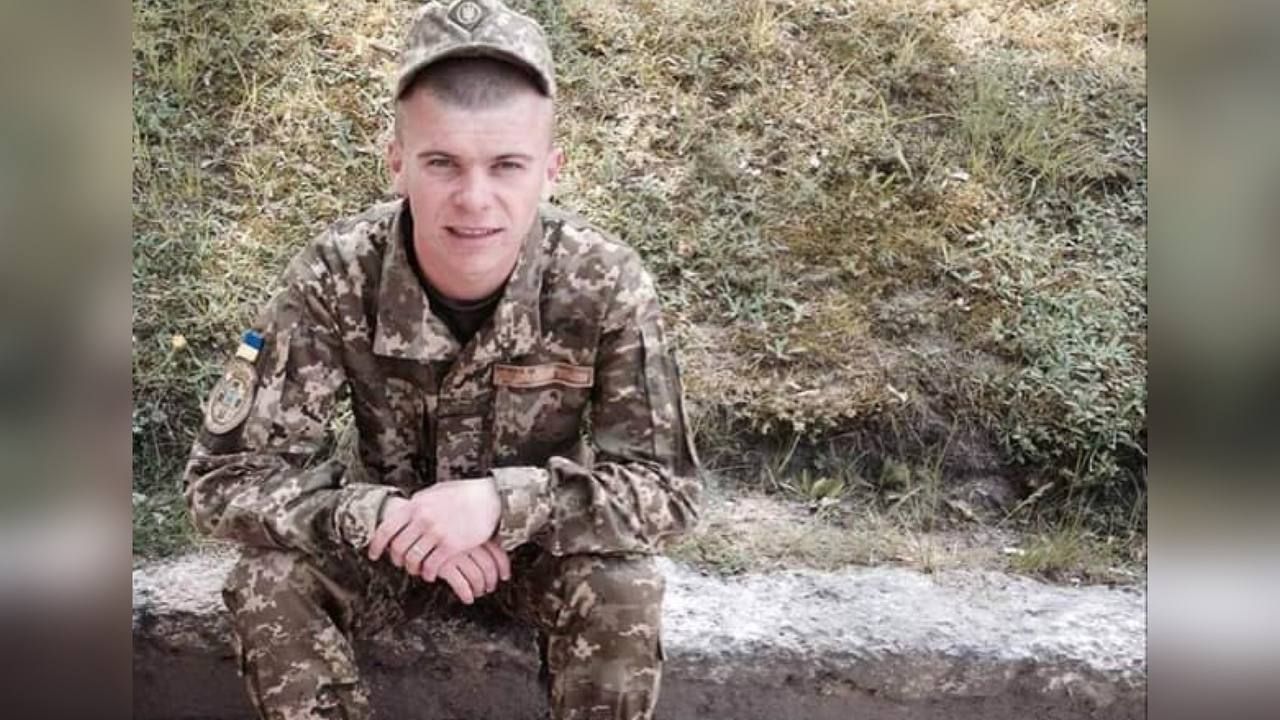 У Яблунівській ТГ оголошено дні жалоби за загиблим захисником Ігорем Остроушком