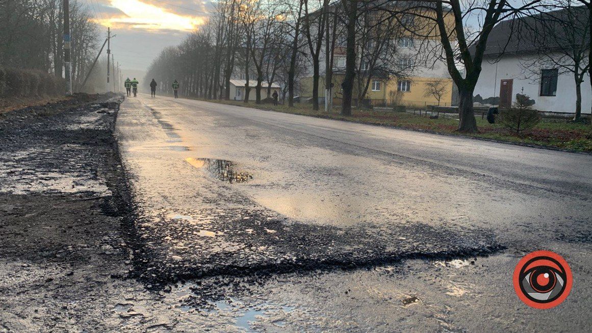 У П'ядиках ремонтують дорогу до дитячого садка 1