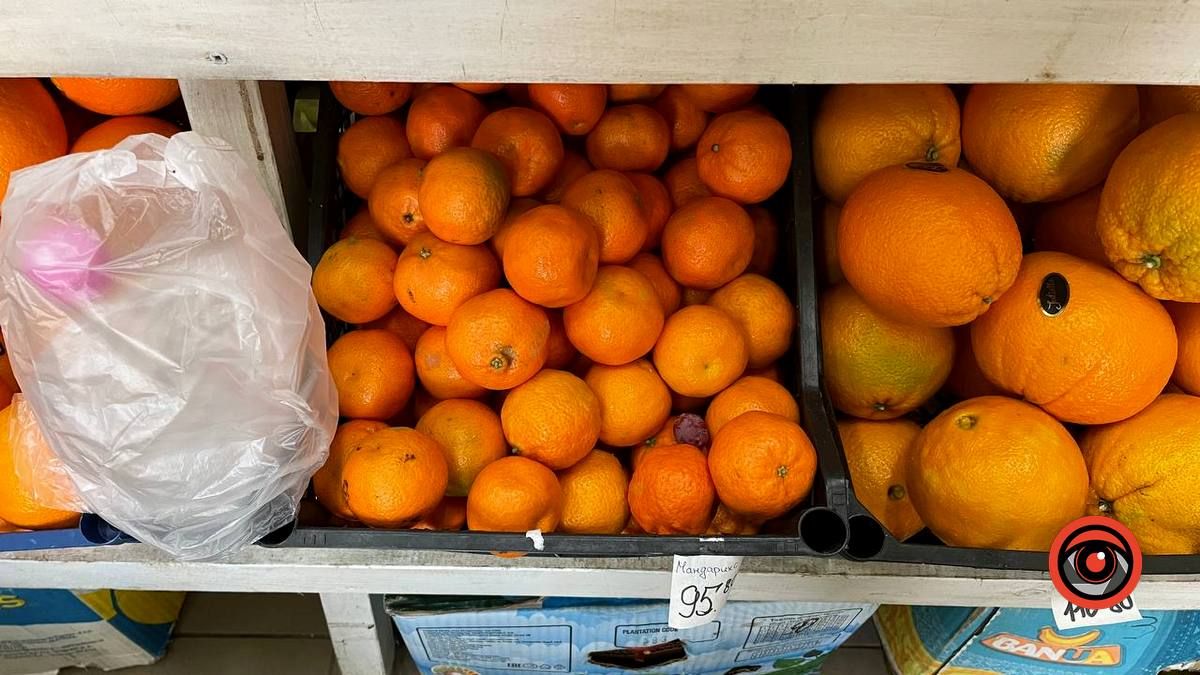 Чи подорожчали мандарини в переддень Нового року? 5