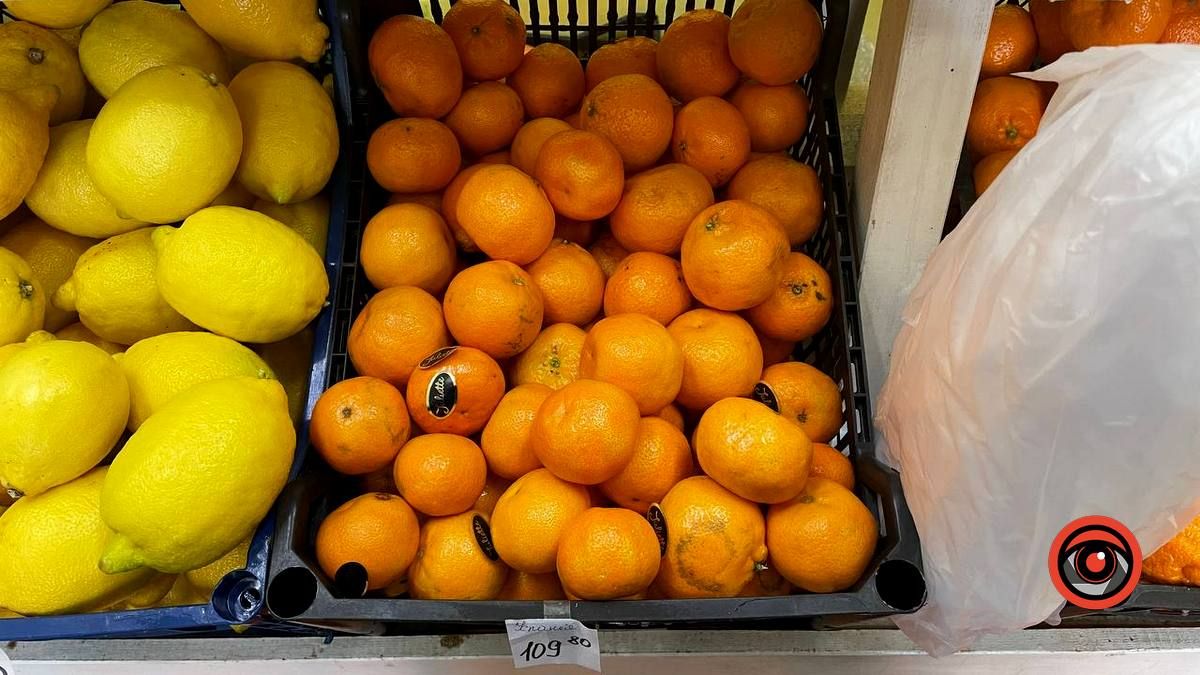 Чи подорожчали мандарини в переддень Нового року? 6