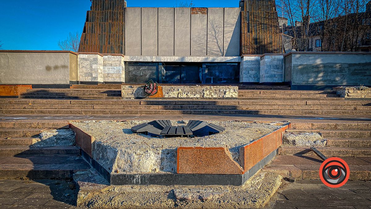 Історія руйнації: площа Коломиї, повна скорботи 22