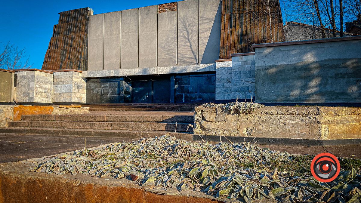 Історія руйнації: площа Коломиї, повна скорботи 11