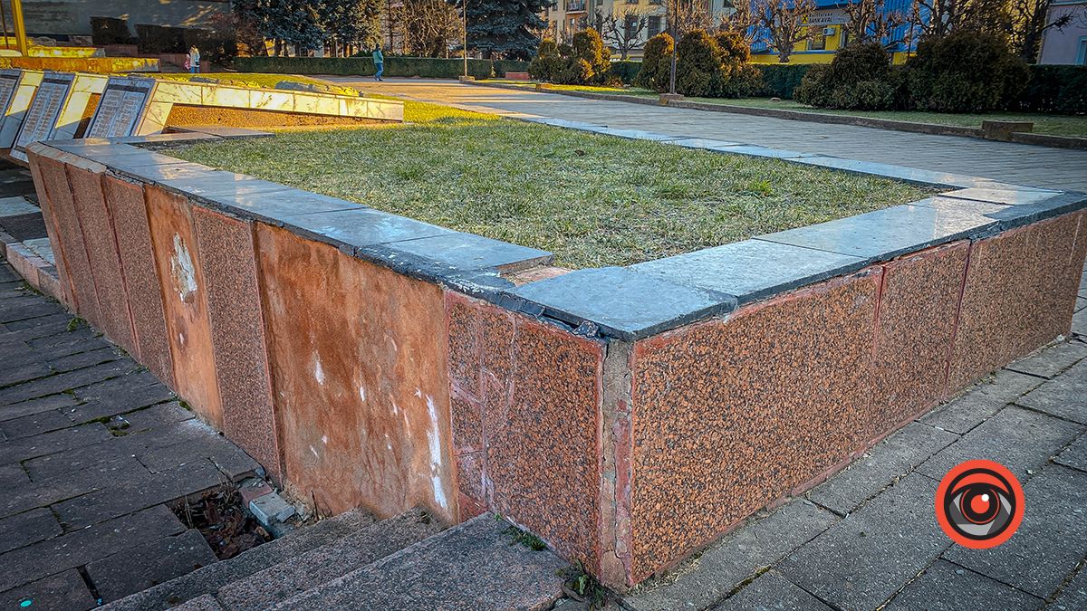 Історія руйнації: площа Коломиї, повна скорботи 18