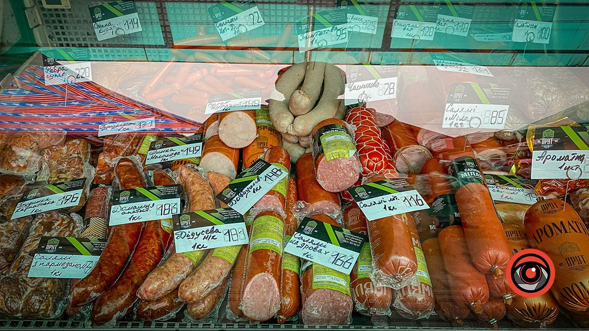 Скільки у Коломиї коштують продукти на святковий стіл? 6