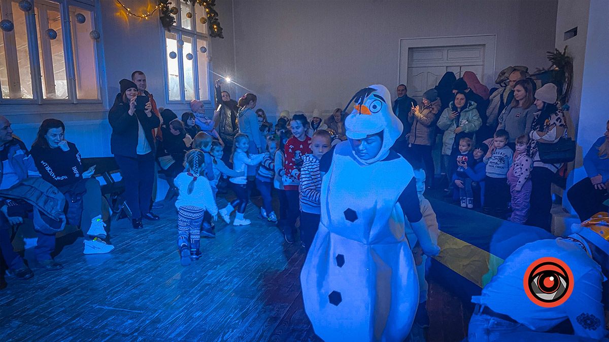 Як коломийська дітвора Миколая зустрічала 4