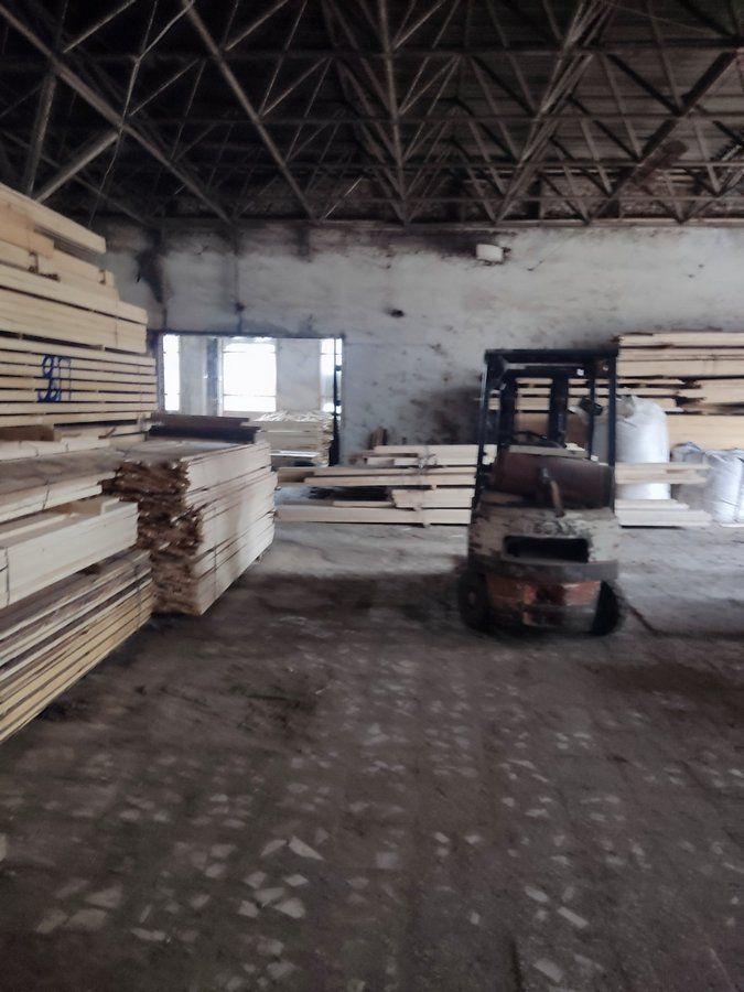 До уваги інвесторів: на Прикарпатті продаються діючі заводи 39