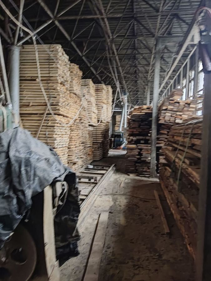 До уваги інвесторів: на Прикарпатті продаються діючі заводи 37